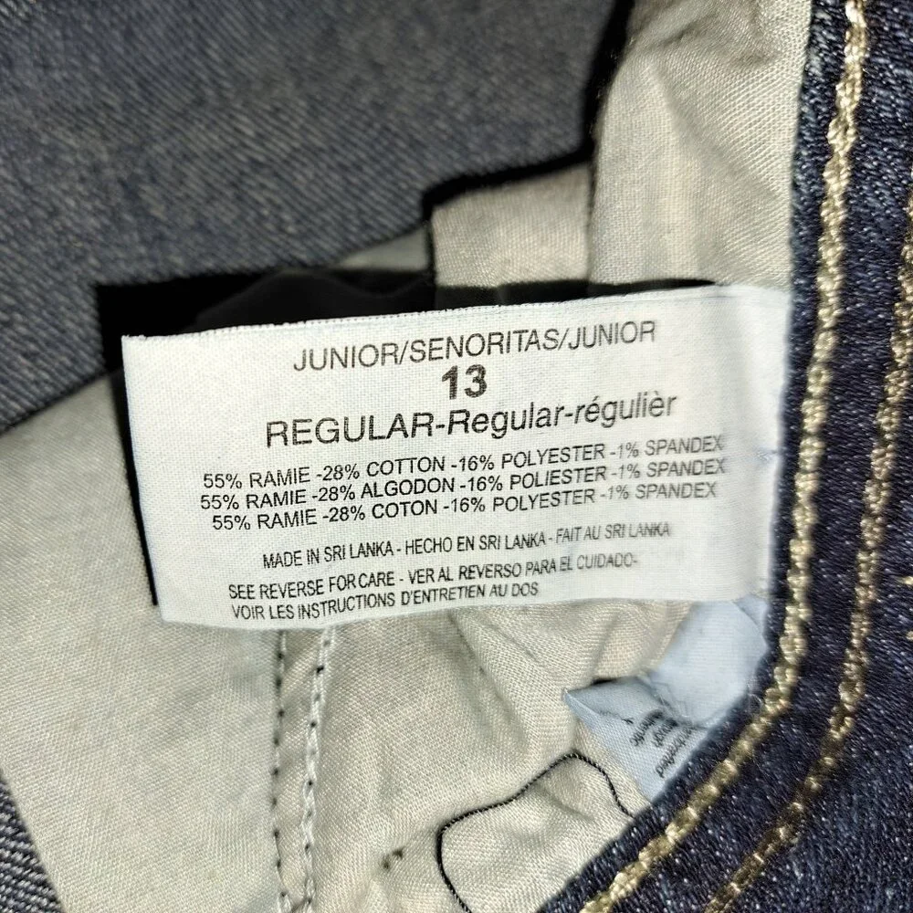 L.e.i  Jeans Ashley Lowrise Distressed Capris w/Rhinestone Embellishments NWT - Picture 2 of 11